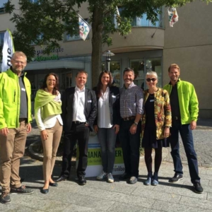 Claudia Hollenstein mit den Nationalräten Tiana Angelina Moser und Martin Bäumle sowie Sascha Ullmann,Gemeindepräsident Zollikon, Susanna Schubiger, Gemeinderätin Küsnacht sowie Ortsparteipräsident Philippe Guldin